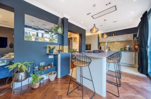 Kitchen Dining angle 2 - click for photo gallery
